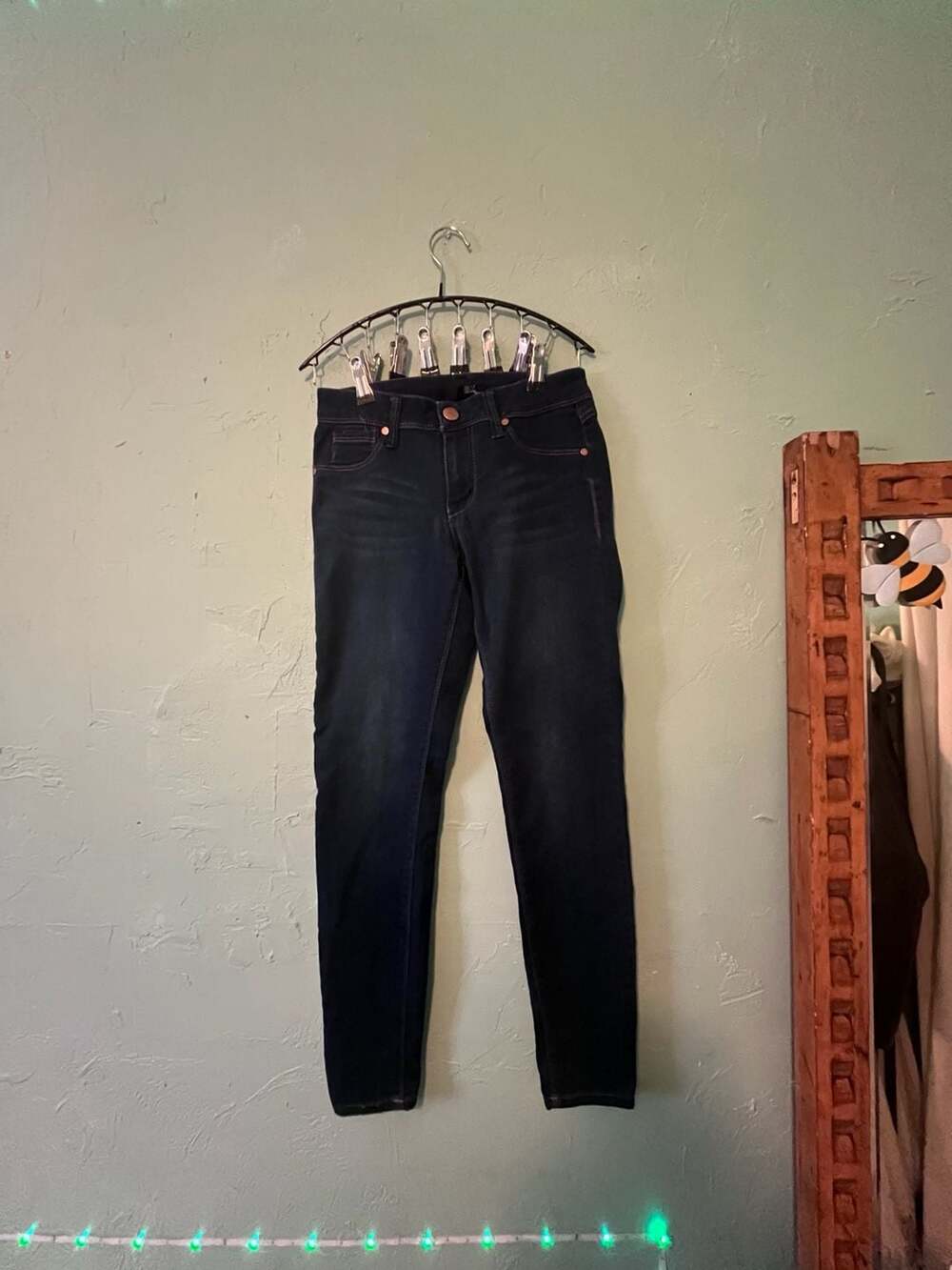 1822 Denim Skinny Jeans Size 27 Dark Wash